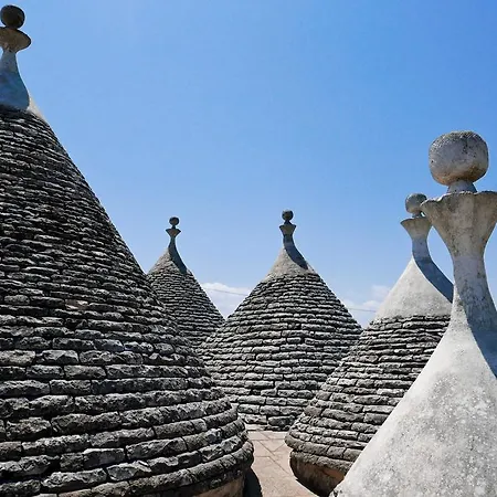 L'anima Della Pietra - Trullo Sovrano Locorotondo