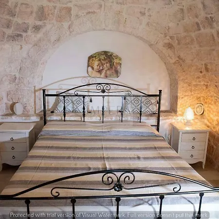 L'anima Della Pietra - Trullo Sovrano * Locorotondo